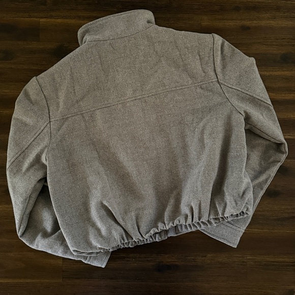 Lulu’s Jinora Light Grey Zip-Front Bomber Jacket Large NWT - Picture 8 of 13